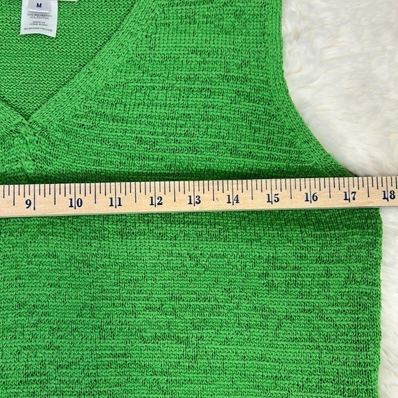Pendleton Women’s Green Sleeveless V-Neck Sweater Size MP - Picture 4 of 5